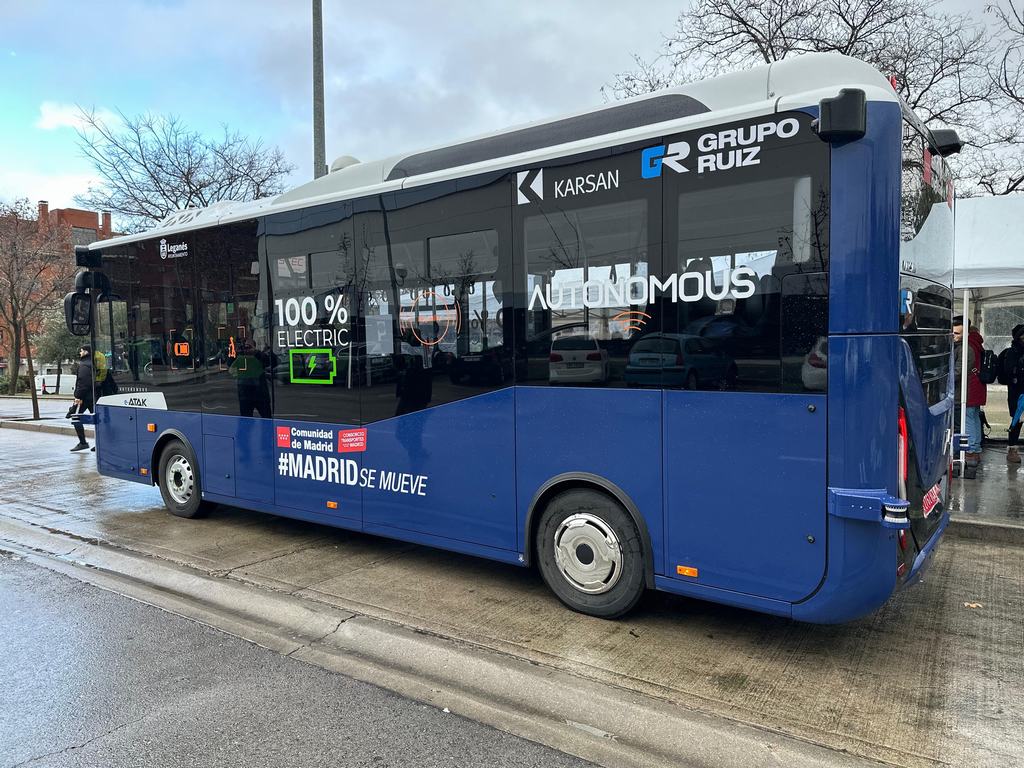 AUTOBUS AUTONOMO (3)